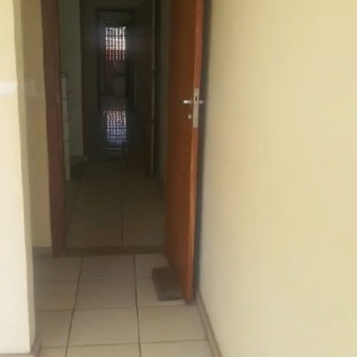 casa-a-venda-em-santa-luzia-mg (8)